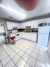 4259 Royal Banyan Way in Lake Worth Beach, FL - Building Photo - Building Photo
