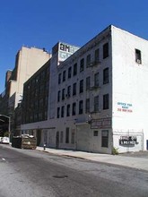 517-525 W 45th St in New York, NY - Foto de edificio - Building Photo