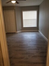 8800 Latrec Ave, Unit 107 in Orlando, FL - Foto de edificio - Building Photo