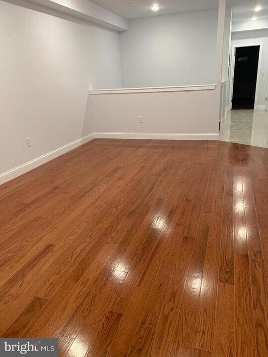 645 N 12th St in Philadelphia, PA - Building Photo