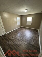 1604 Echles St in Memphis, TN - Building Photo - Building Photo
