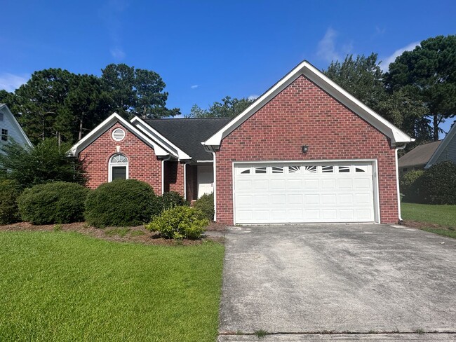 property at 633 N Hampton Rd