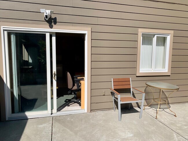 1734 Derby St, Unit A in Berkeley, CA - Building Photo - Building Photo