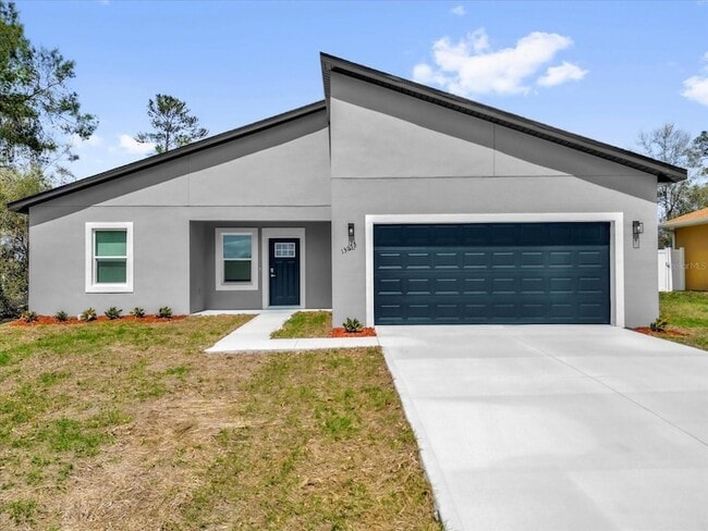 property at 13673 SW 43rd Cir