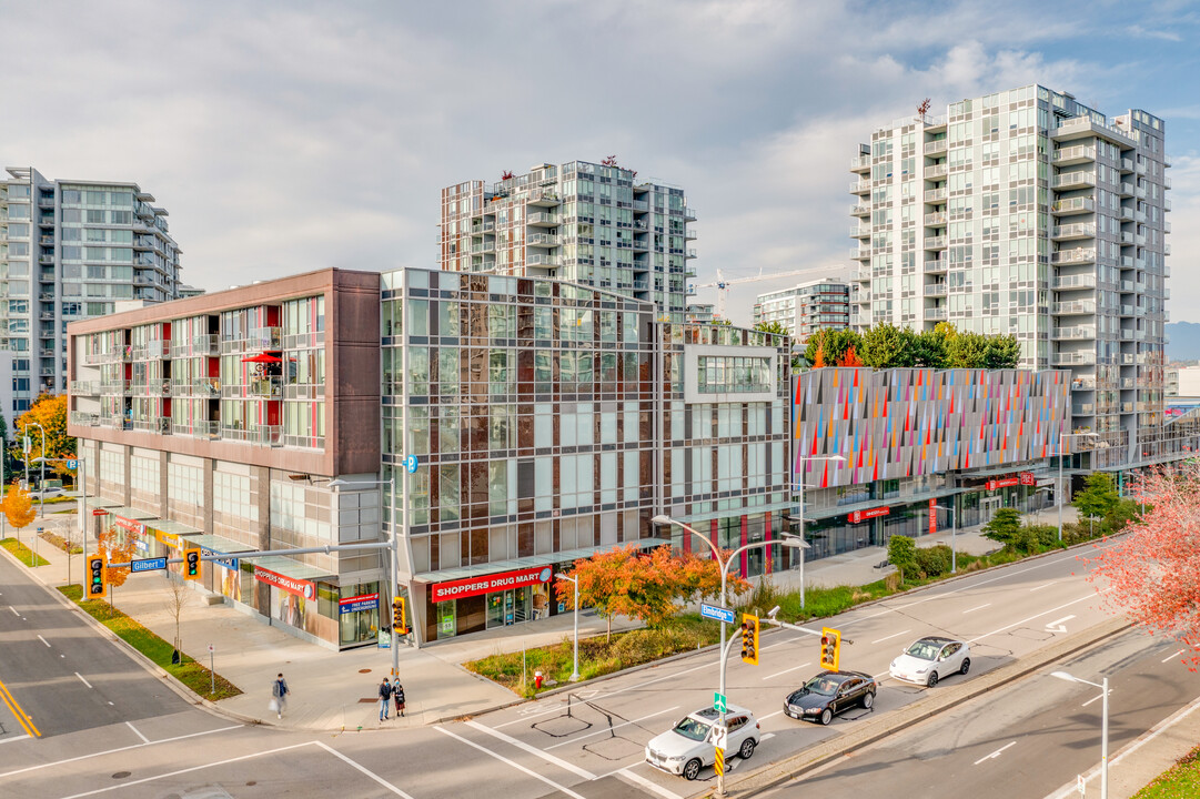 Cadence by Cressey in Richmond, BC - Building Photo