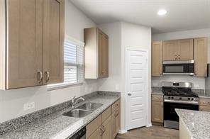 125 Honeybee Ln in Elgin, TX - Building Photo - Building Photo