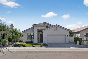 7449 E Whistling Wind Way in Scottsdale, AZ - Building Photo