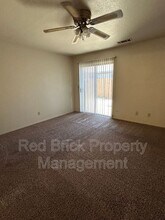 1711 Elayne Dr in Merced, CA - Building Photo - Building Photo