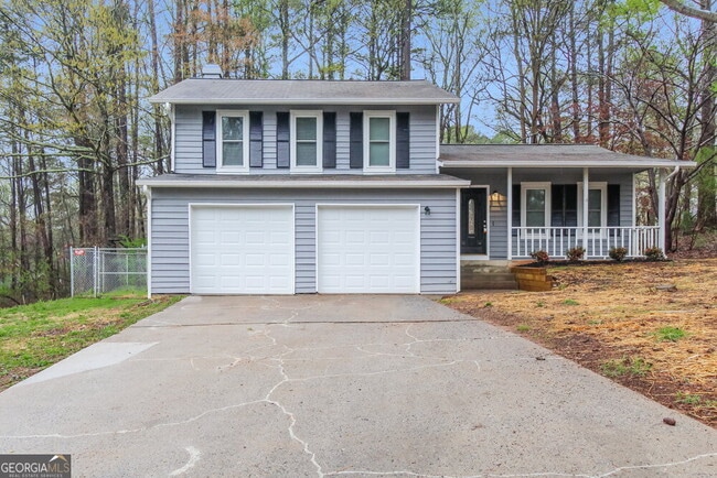 property at 3210 Fescue Cir