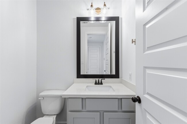 property at 3125 Stingray Cv Dr