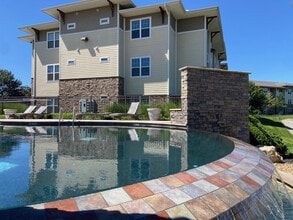 The Fairways Apartment Homes in Lee's Summit, MO - Building Photo - Building Photo