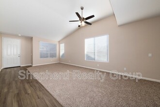 409 Winthrop Dr in Hemet, CA - Building Photo - Building Photo