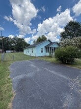 13 3rd St in Inman, SC - Building Photo - Building Photo