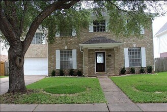 2823 Plantation Wood Ln in Missouri City, TX - Building Photo - Building Photo