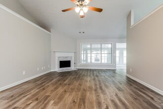 990 Lendl Ln in Lawrenceville, GA - Building Photo - Building Photo