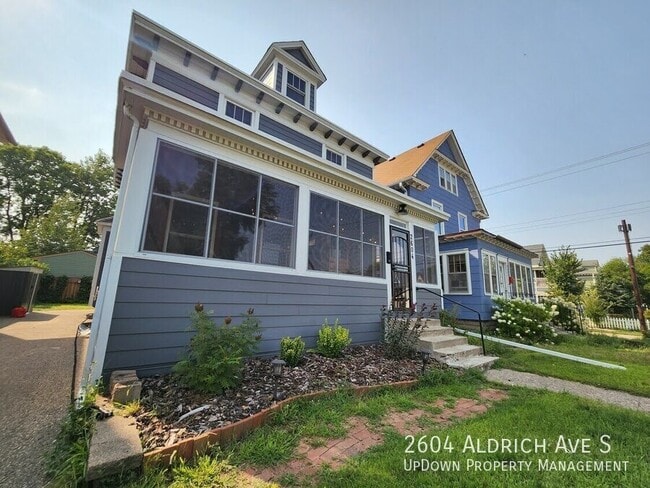 property at 2604 Aldrich Ave S