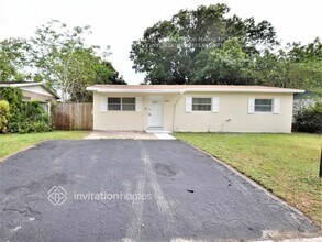 4972 SW 4th St in Margate, FL - Building Photo - Building Photo
