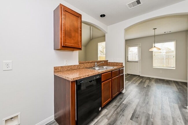 5818 Northern Oak St in Houston, TX - Building Photo - Building Photo