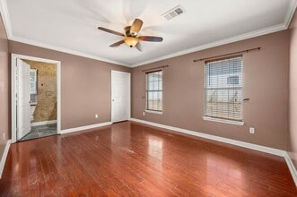 407 E Shamrock Ave in Pineville, LA - Building Photo - Building Photo