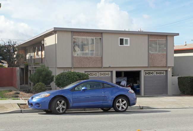 573 Commercial Ave in South San Francisco, CA - Building Photo - Building Photo