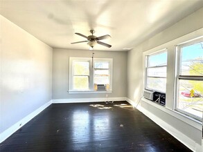 1658 W Main St in Houston, TX - Building Photo - Building Photo