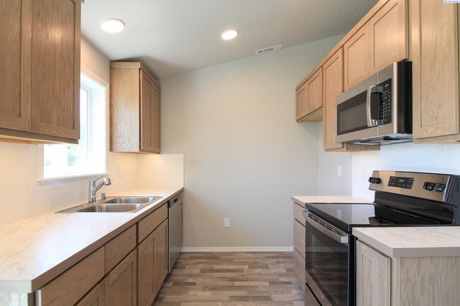 5412 W Ella Ct in Pasco, WA - Building Photo - Building Photo