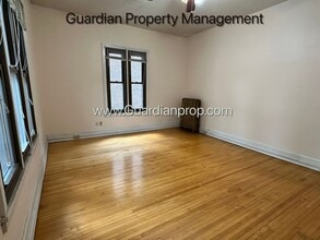2876 Humboldt Ave S-Unit -#103 in Minneapolis, MN - Building Photo - Building Photo