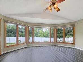 15612 Canyon Ridge in Eden Prairie, MN - Building Photo - Building Photo