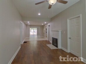 355 43rd Ave N in St. Petersburg, FL - Building Photo - Building Photo