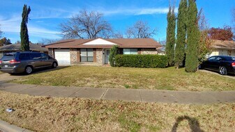 1109 Melrose St in Garland, TX - Building Photo