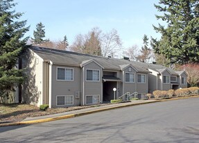 Madera West Condominiums in Federal Way, WA - Building Photo