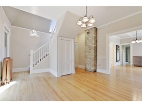 403 Dewey St, Unit 2 in St. Paul, MN - Building Photo - Building Photo