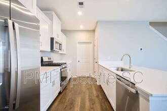 407 Mariene Dr in Greenville, SC - Building Photo - Building Photo