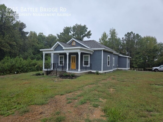 6215 Battle Bridge Rd in Raleigh, NC - Building Photo - Building Photo