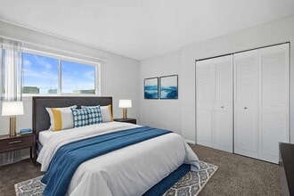 The Preserve at Woodfield in Rolling Meadows, IL - Foto de edificio - Building Photo