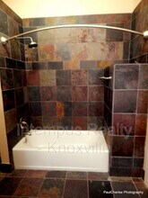 402 S Gay St in Knoxville, TN - Building Photo - Building Photo