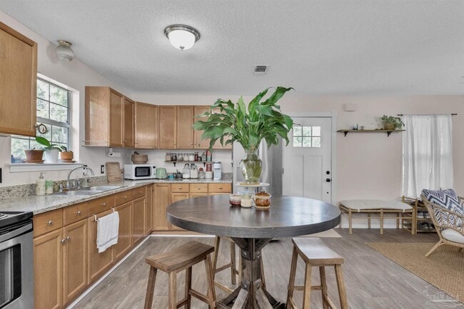 304 N E St in Pensacola, FL - Building Photo - Building Photo