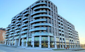 Helio in London, ON - Building Photo