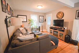 415 10th St NW in Rochester, MN - Building Photo - Building Photo