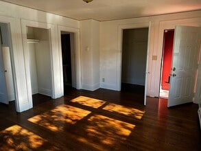 555 26th Ave in Seattle, WA - Building Photo - Building Photo
