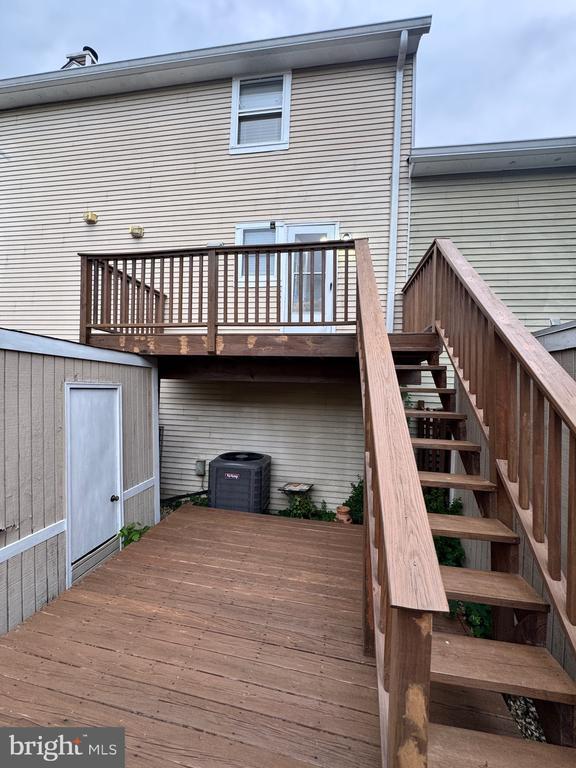 4441 Pembrook Village Dr in Alexandria, VA - Building Photo - Building Photo