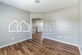 794 Carolina Way in Avon, IN - Building Photo - Building Photo