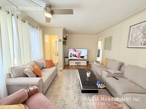 3175 Morris Dr in Windsor, ON - Building Photo - Building Photo