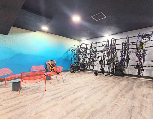 456 W Barry Ave, Unit 506 in Chicago, IL - Building Photo - Building Photo