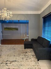 935 9th St in Miami Beach, FL - Building Photo - Building Photo