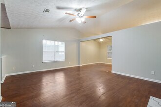 4481 Latchwood Dr in Stonecrest, GA - Building Photo - Building Photo