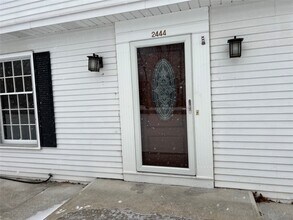 2444 Rhonda Dr in Vestal, NY - Building Photo - Building Photo