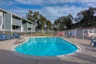 580 Telegraph Canyon Rd, Unit #G in Chula Vista, CA - Building Photo - Building Photo