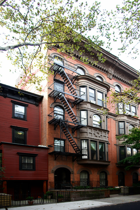 170 State St in Brooklyn, NY - Building Photo