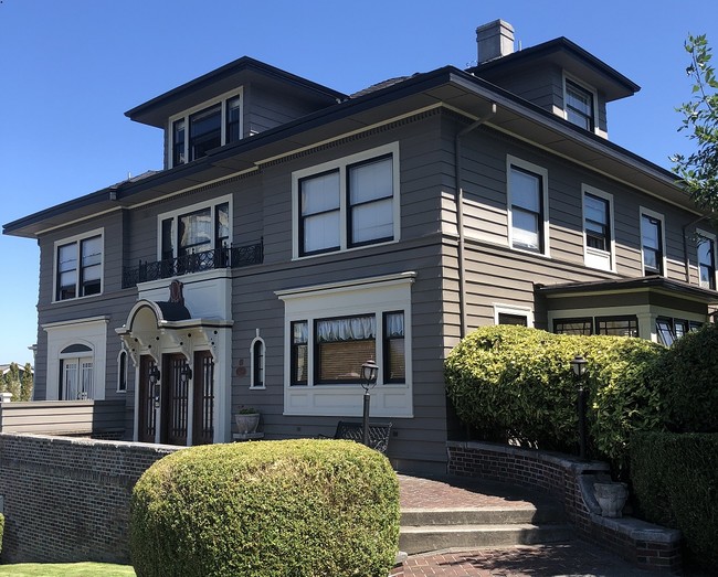 Weyerhaeuser Mansion in Tacoma, WA - Building Photo - Building Photo